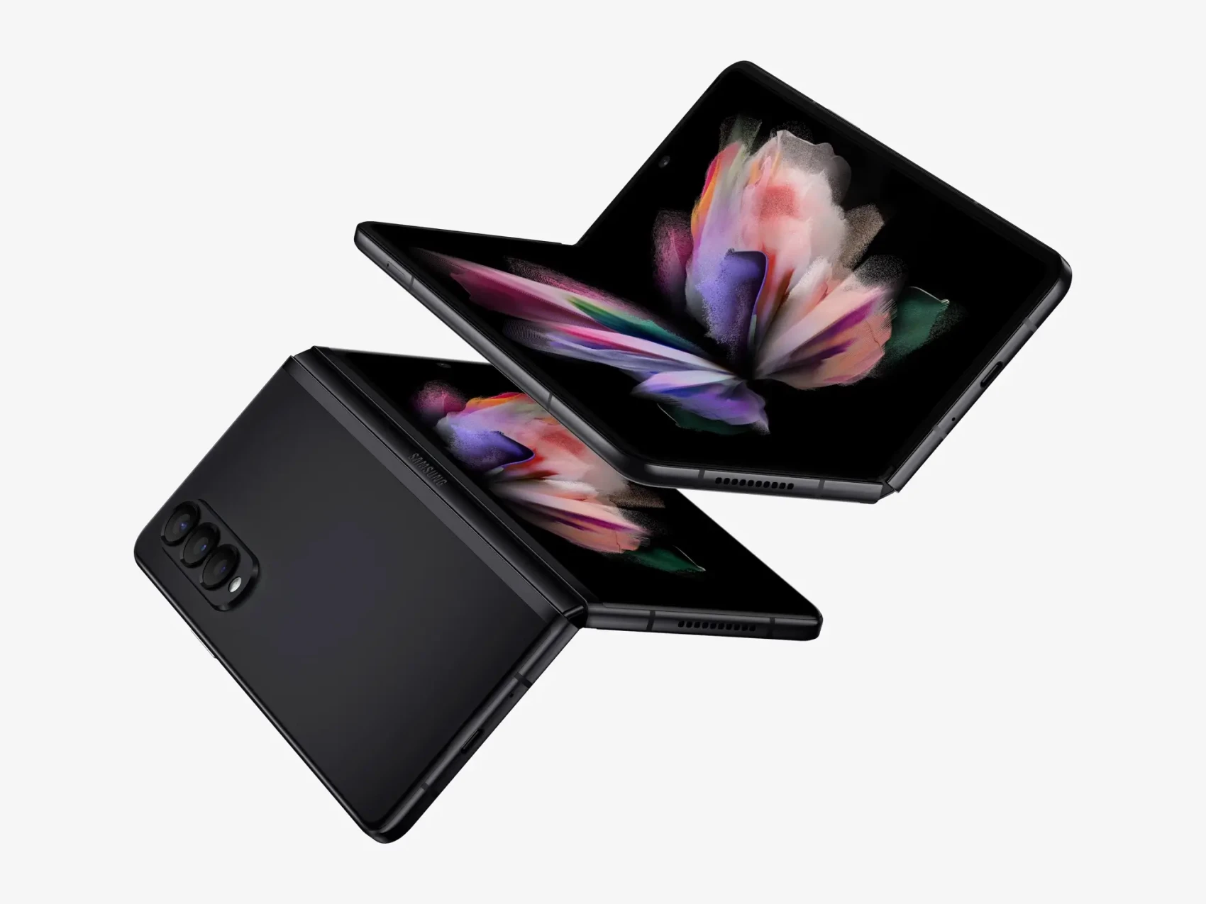 Samsung Galaxy Z Fold 3 Mockups 17