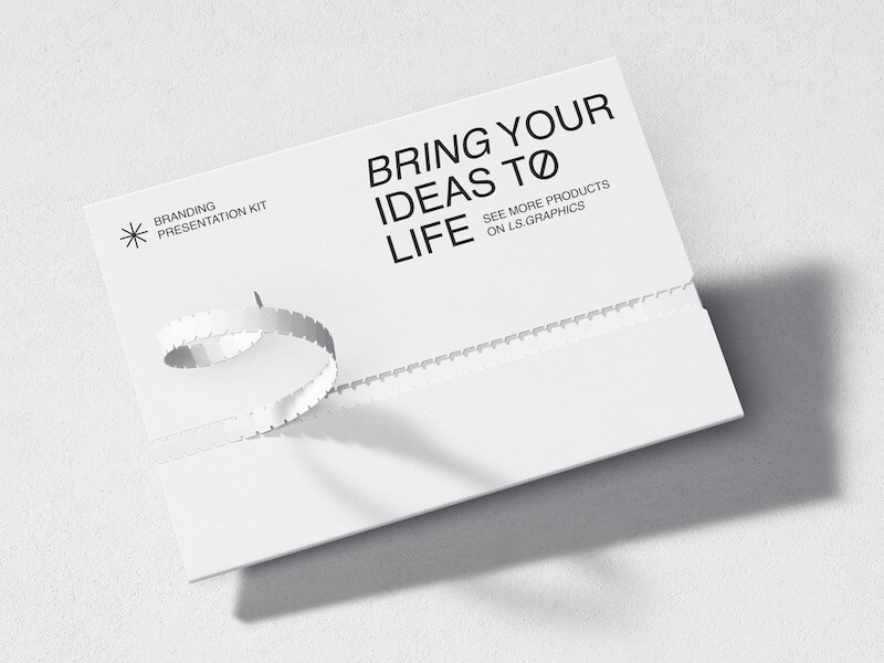 Qubus, Premium Quality Folder Mockup, EU, 08