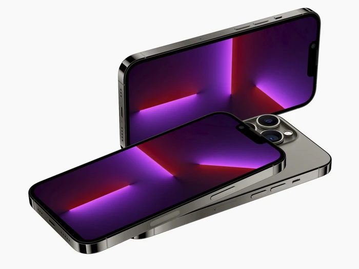 iPhone 13 Pro Mockups: 13