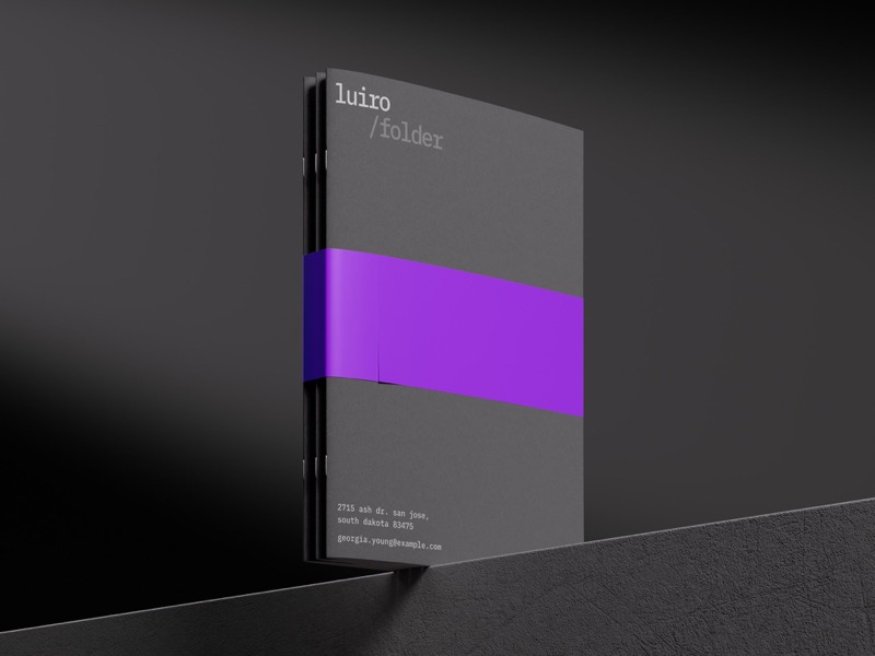 Luiro, Top-Quality Brochure Mockup, EU 12