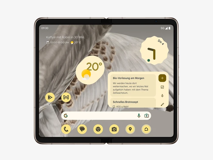 Pixel Fold Mockup, 18