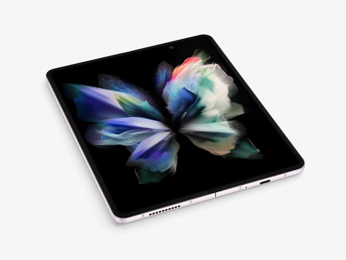 Samsung Galaxy Z Fold3, 13