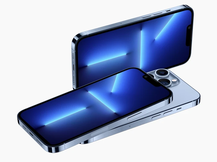 iPhone 13 Pro Mockups: 13