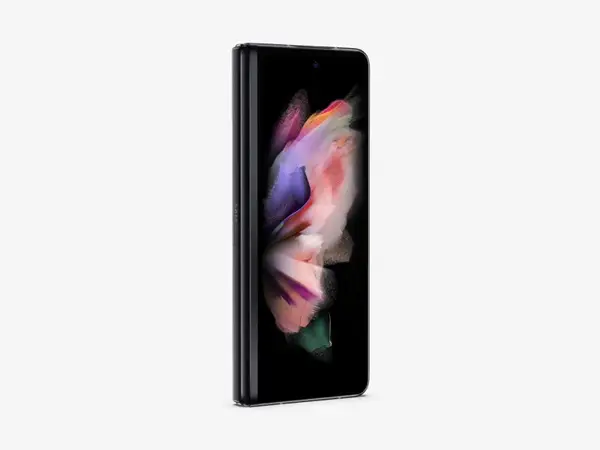 Samsung Galaxy Z Fold 3, 01