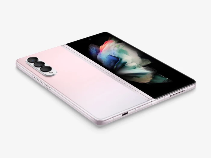 Samsung Galaxy Z Fold3, 19