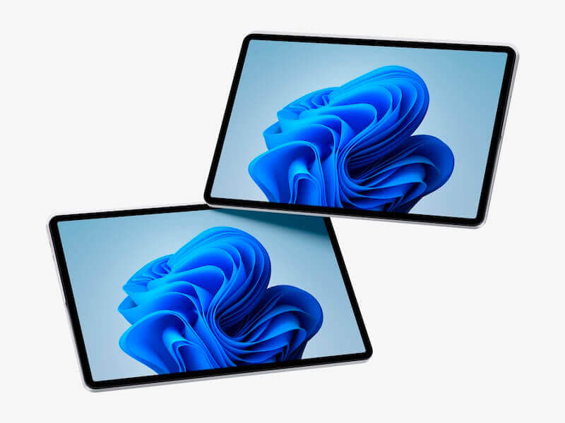 Laptop Studio Mockups: 18