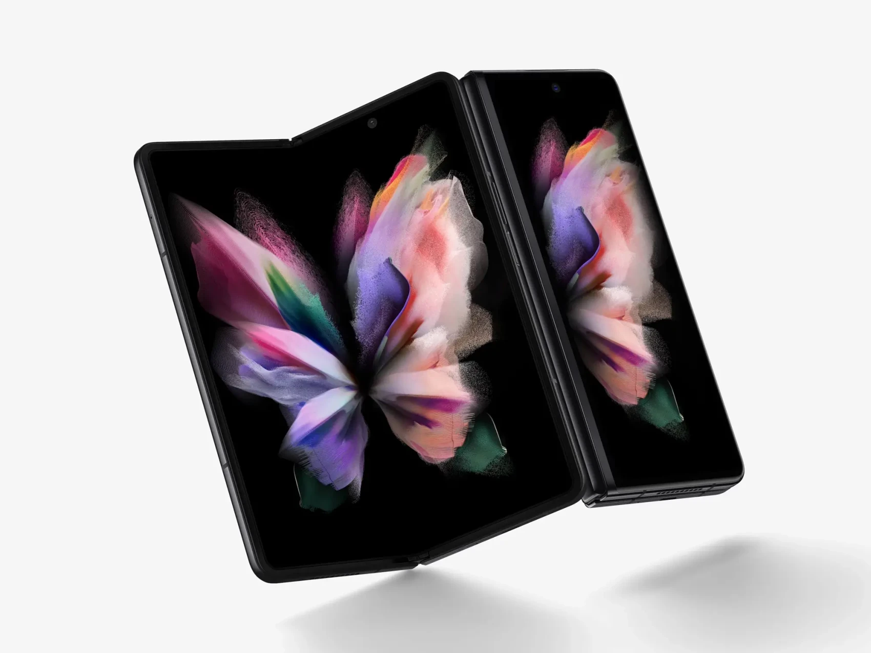 Samsung Galaxy Z Fold 3 Mockups 19