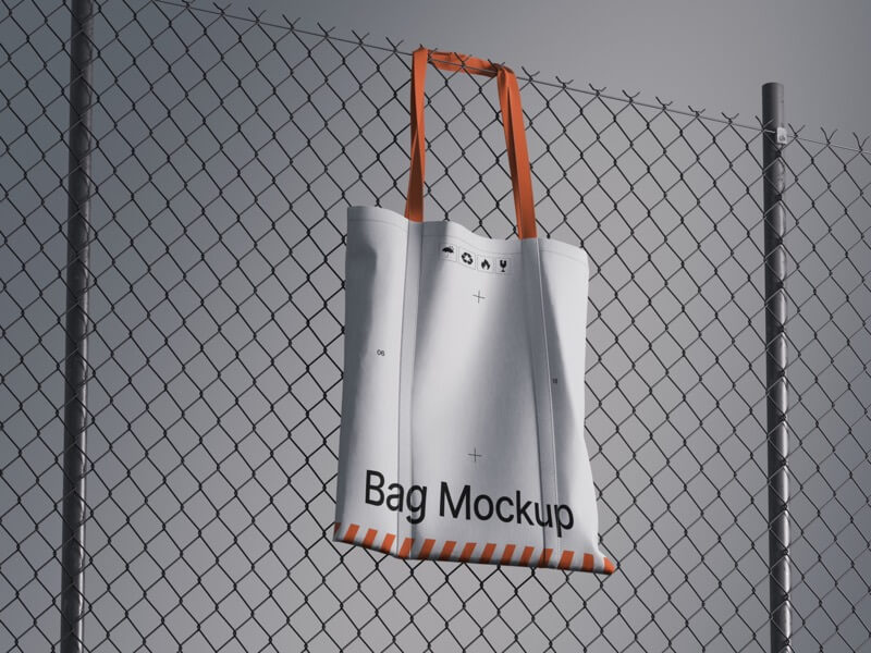 Kaine, Tote Bag and Wire Mesh Fence, EU, 04